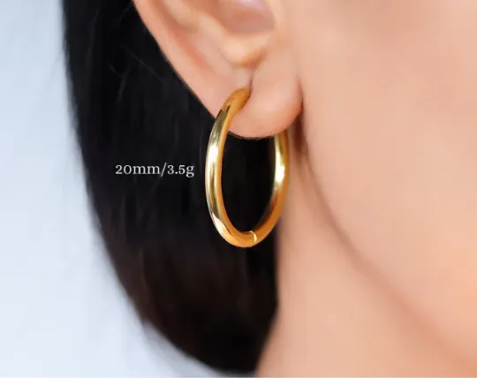 18K Gold-Filled Dainty Hoop Earrings | 15mm Small Hoop Earrings