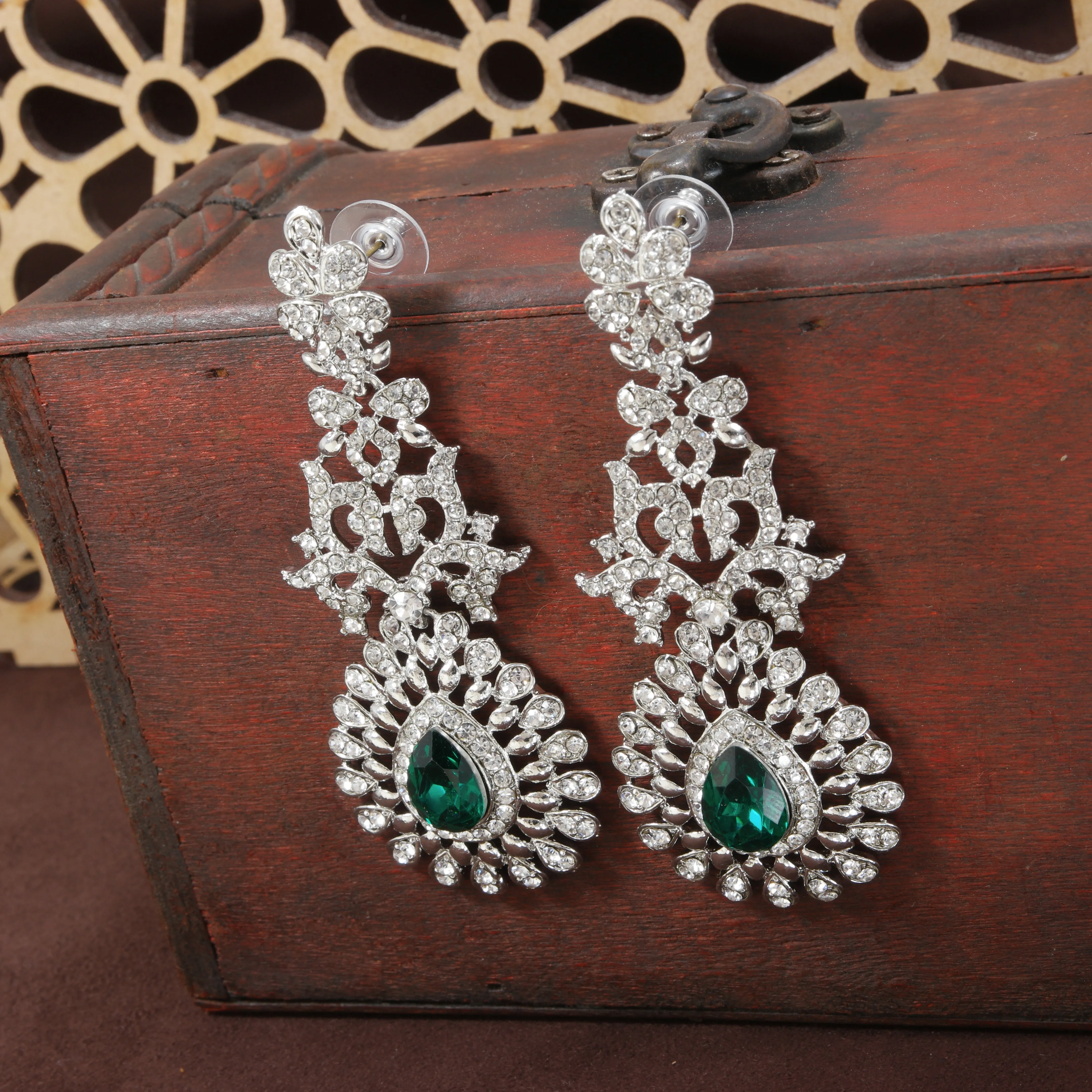 18k Rhodium Plated Austrion Diamond Sparkling Dangle Earrings for Women