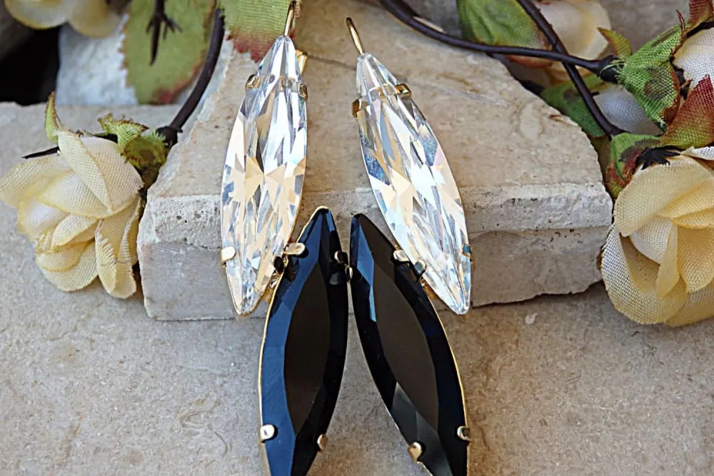 Cocktail black earrings