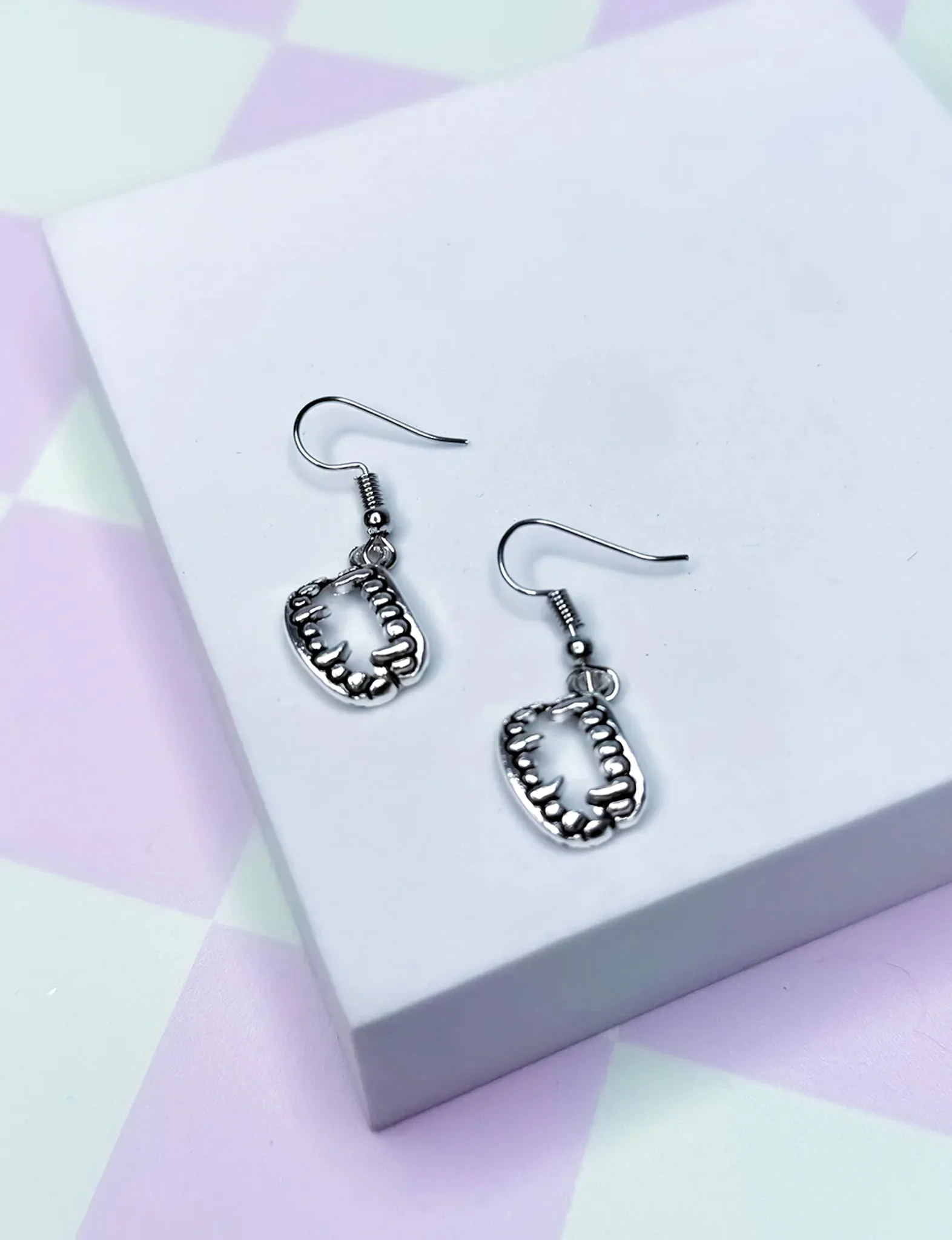 FANG EARRINGS