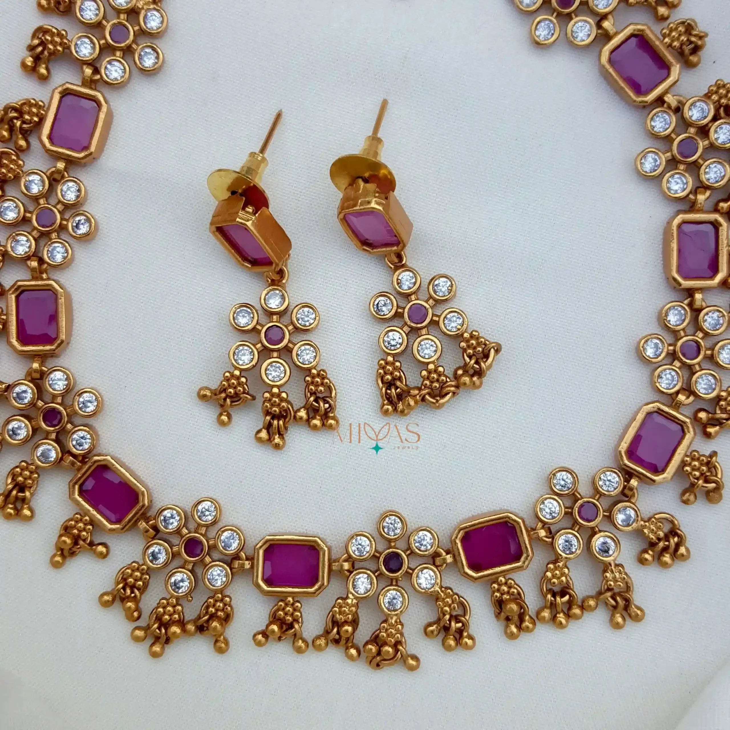 Floral AD Stones Necklace