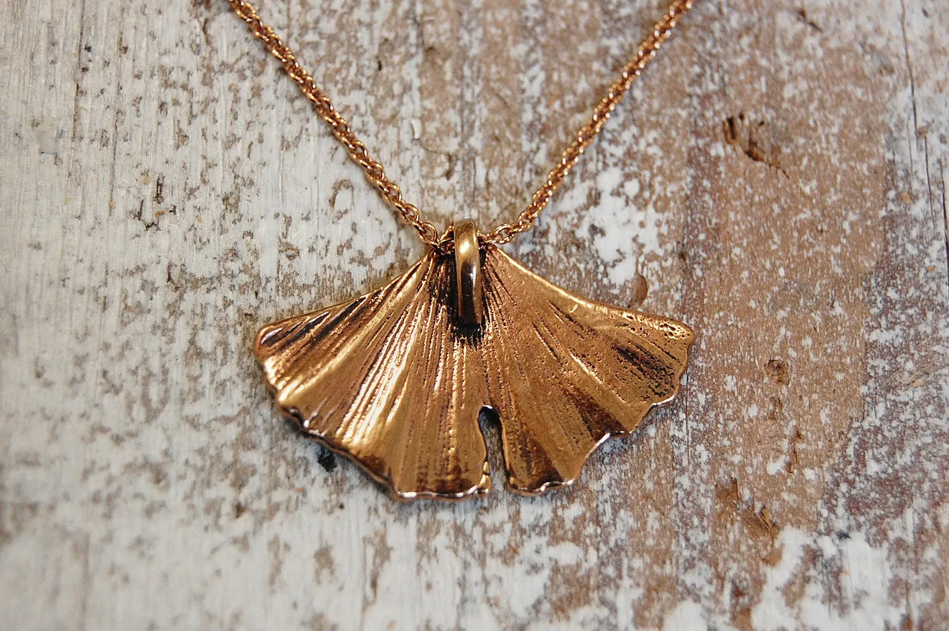 'ginkgo fan' necklace | bronze