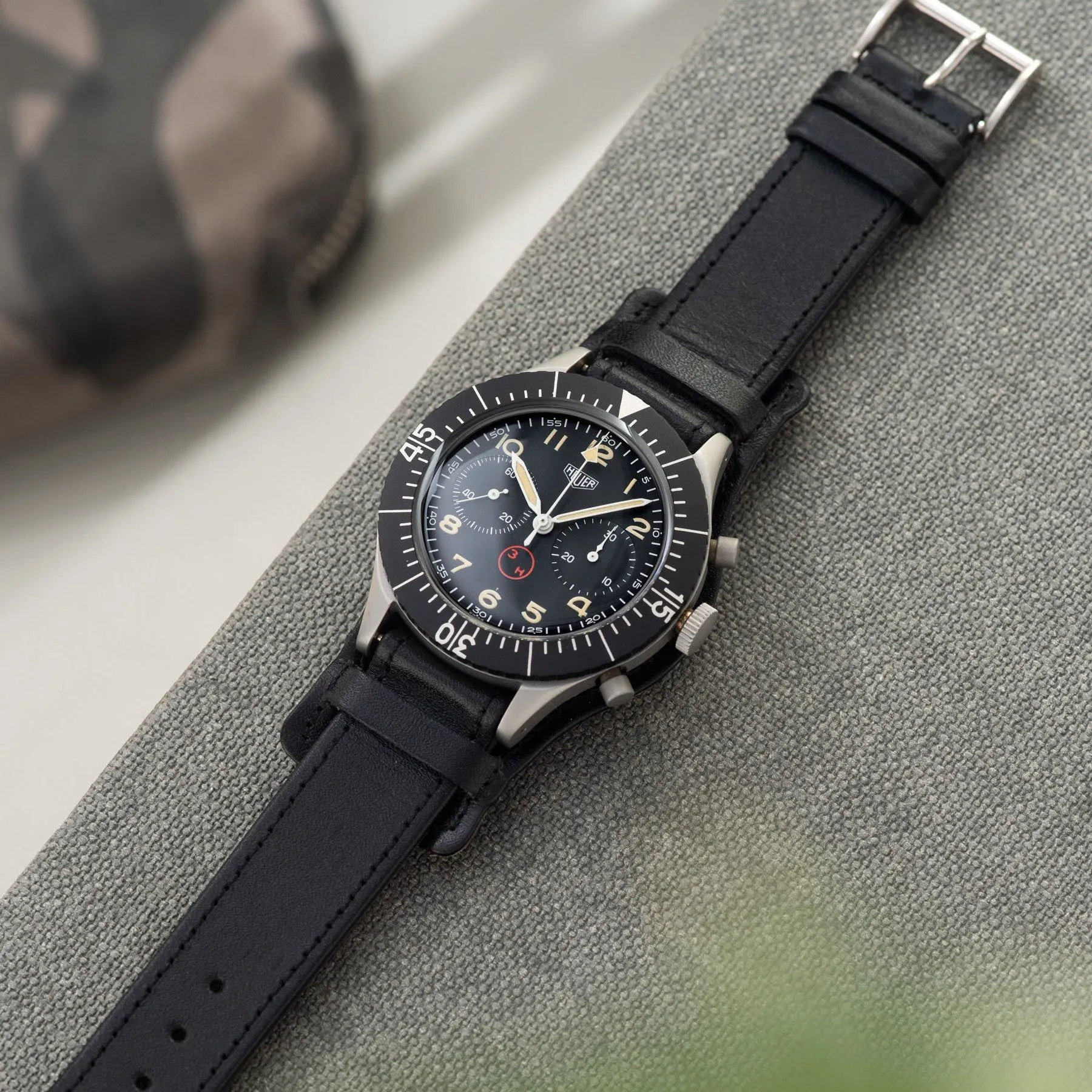 Heuer Chronograph Bundeswehr Issued Chrono 1550SG  3H