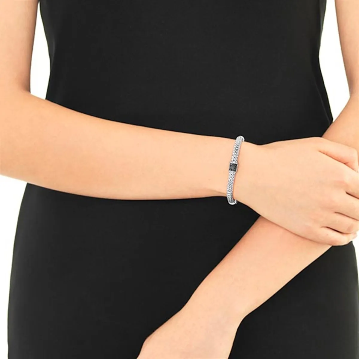 John Hardy Classic Chain Sterling Silver Lava Four Station Chain Bracelet with Black Sapphire