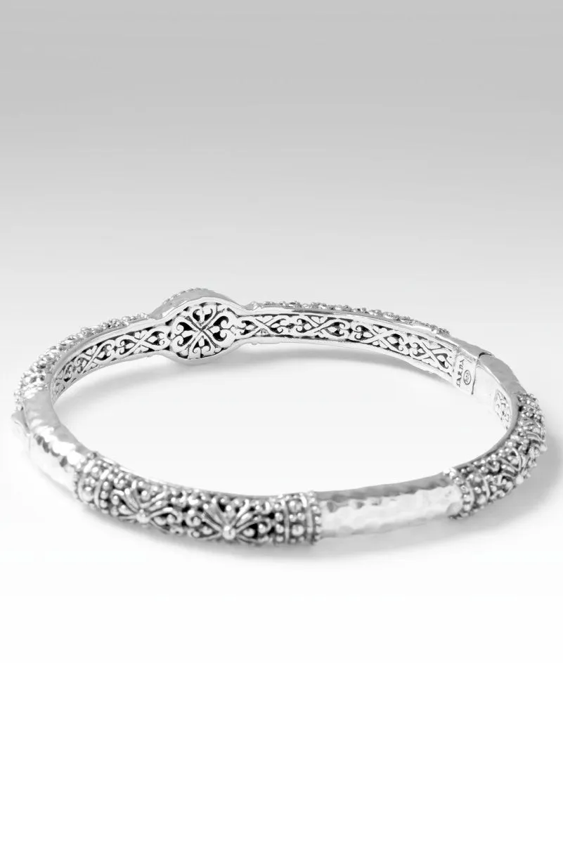Let Promises Shine Bangle™ in Black Star Diopside