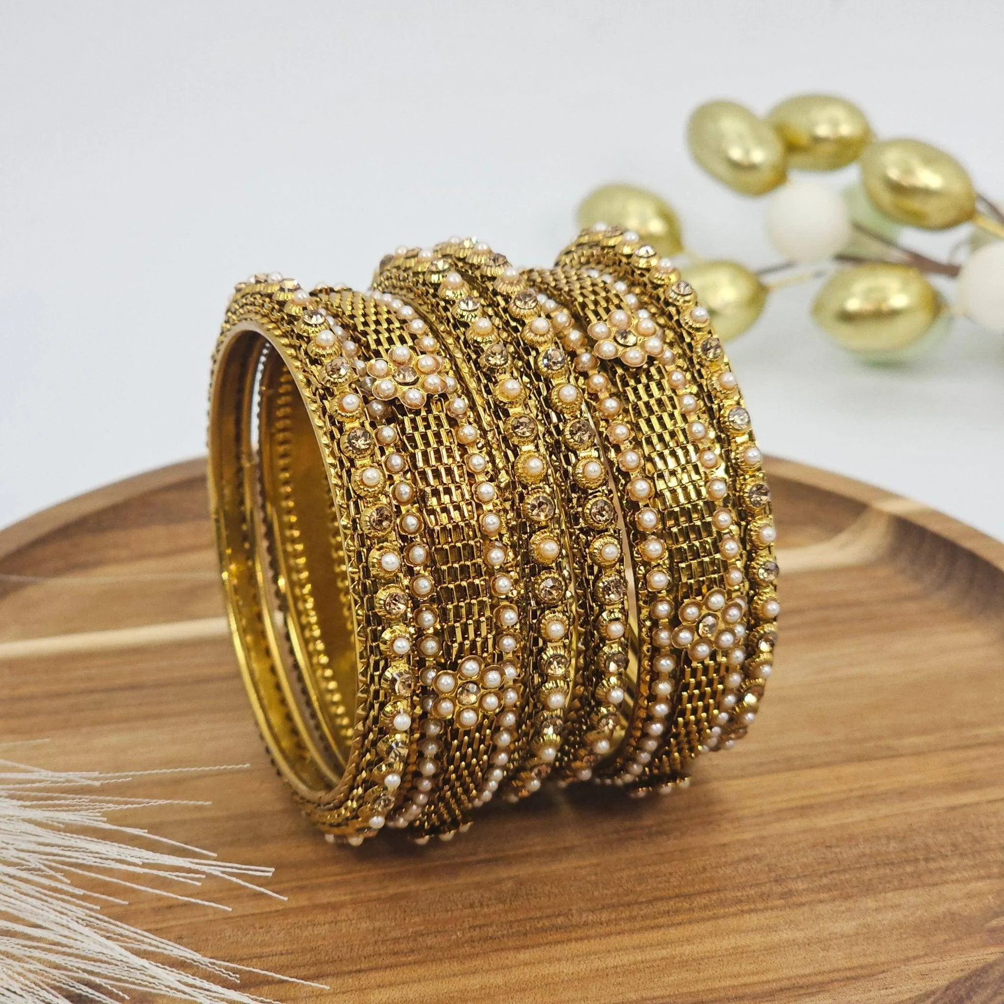 Set of 6 Pcs Gold Metal bangle set