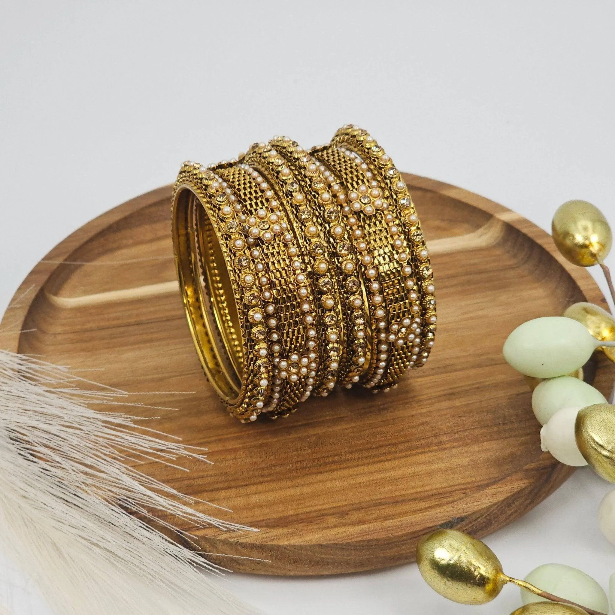 Set of 6 Pcs Gold Metal bangle set