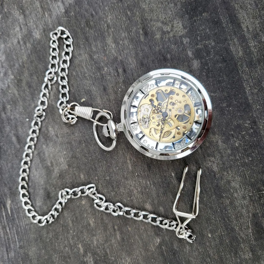 Steampunk Mechanical Pocket Watch – Skeleton Design with Unique Aesthetics