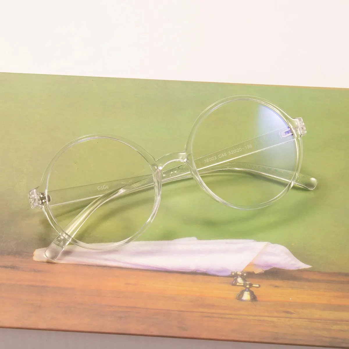 Stylish Plastic Round Eyeglasses A18003